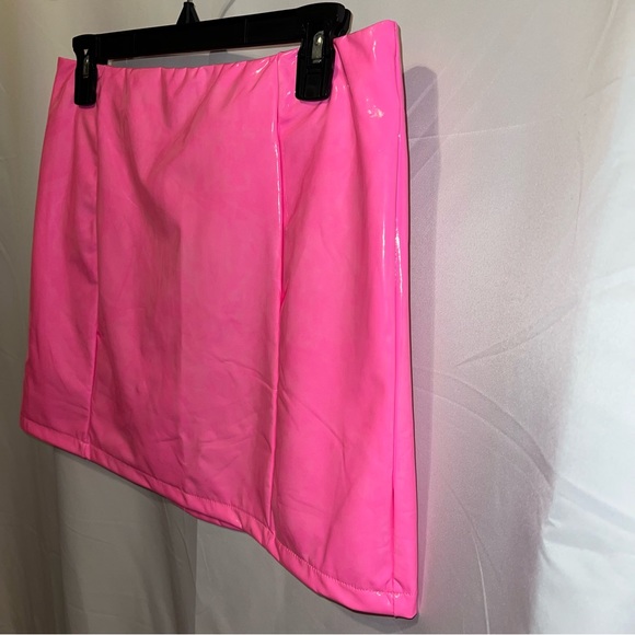 Sexy High Waist Hot Pink Faux PU Leather Bodycon Mini Skirt - Picture 3 of 8